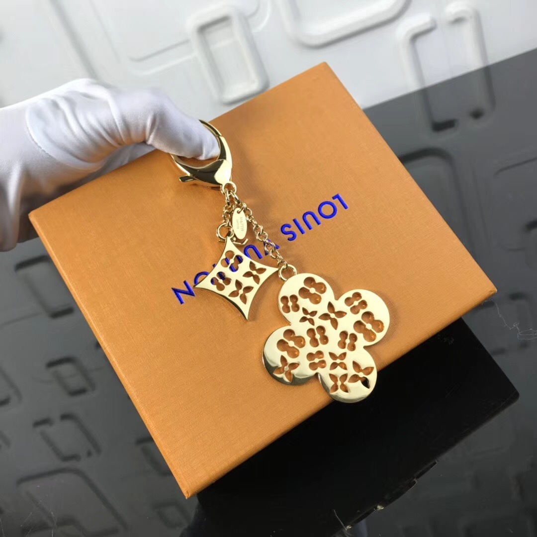 LV FETISH FLOWER BAG CHARM AND KEY HOLDER M65333