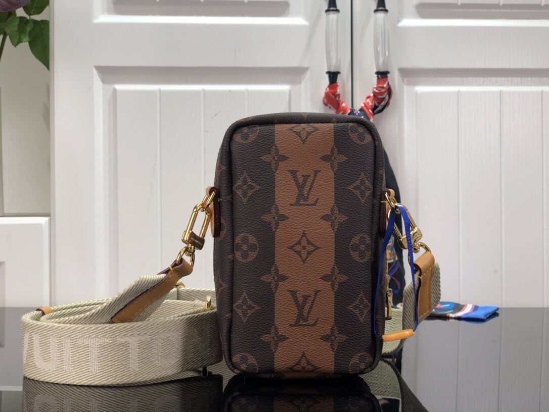 LV FLAP DOUBLE PHONE POUCH M81005 