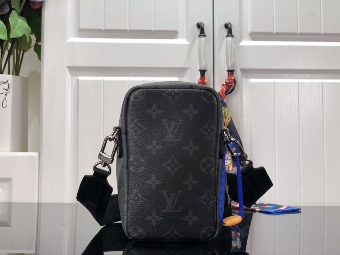 LV FLAP DOUBLE PHONE POUCH M81005H 