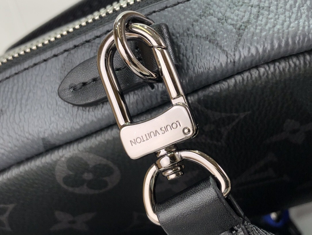 LV FLAP DOUBLE PHONE POUCH M81005H 