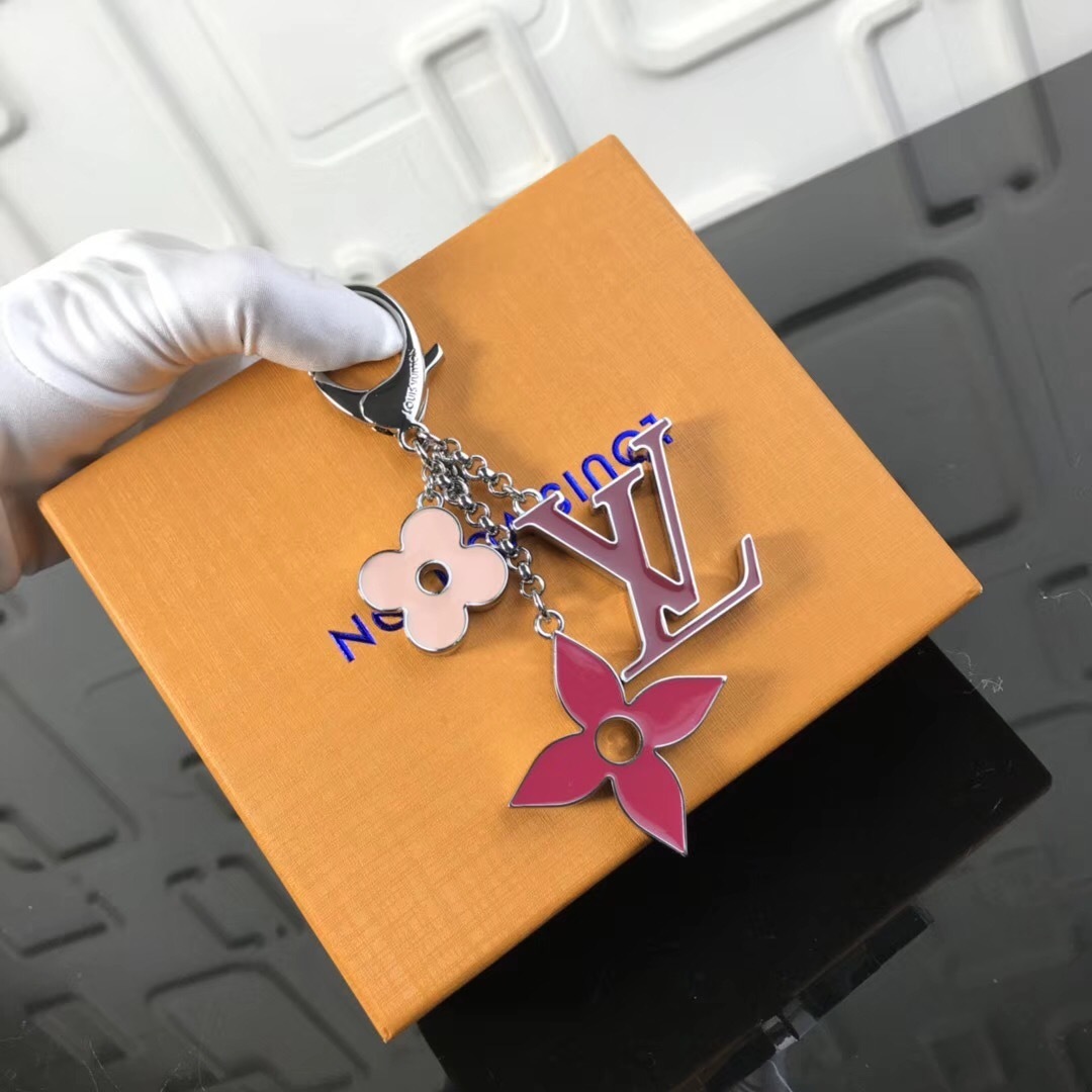 LV FLEUR DE MONOGRAM BAG CHARM M67119 