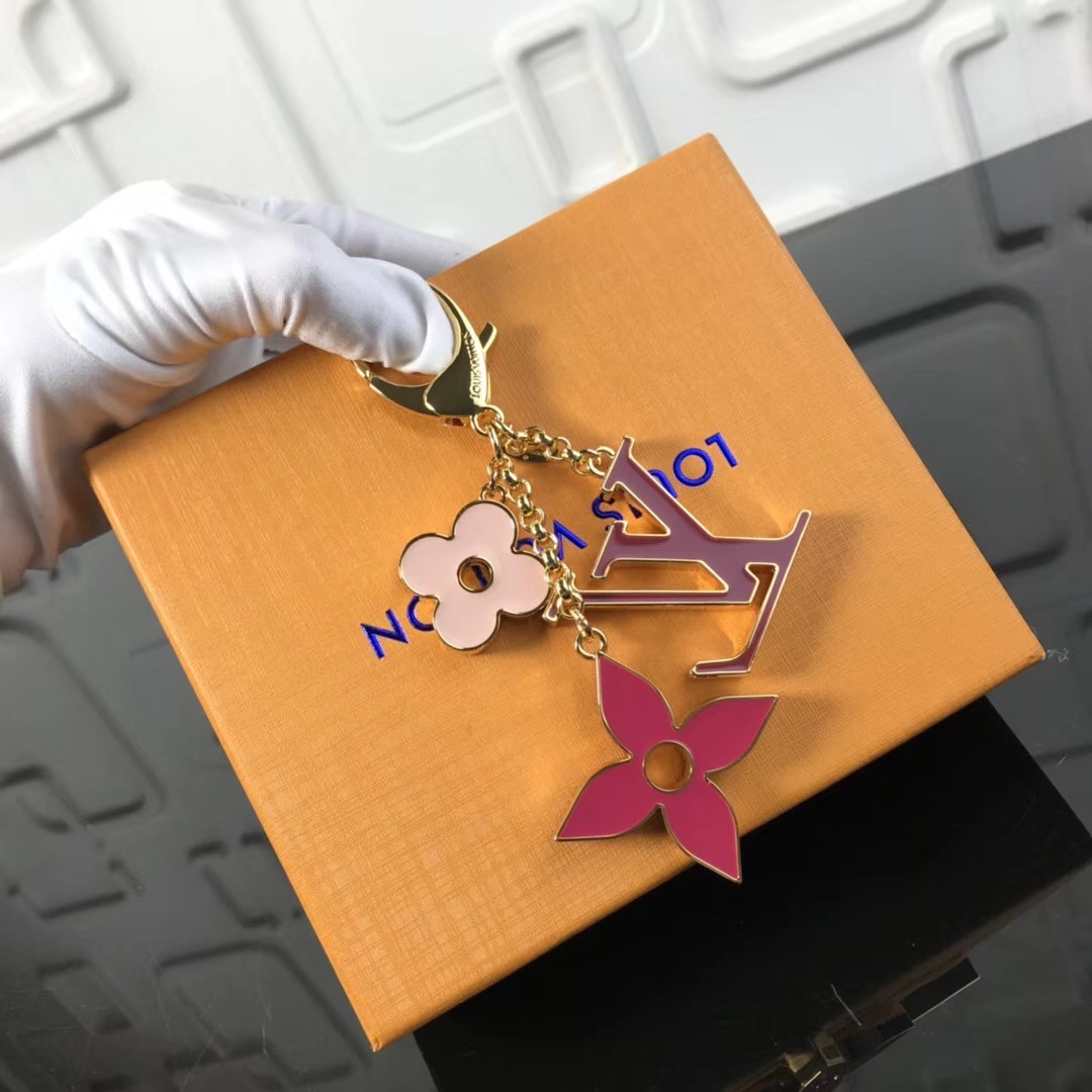 LV FLEUR DE MONOGRAM BAG CHARM M67119 