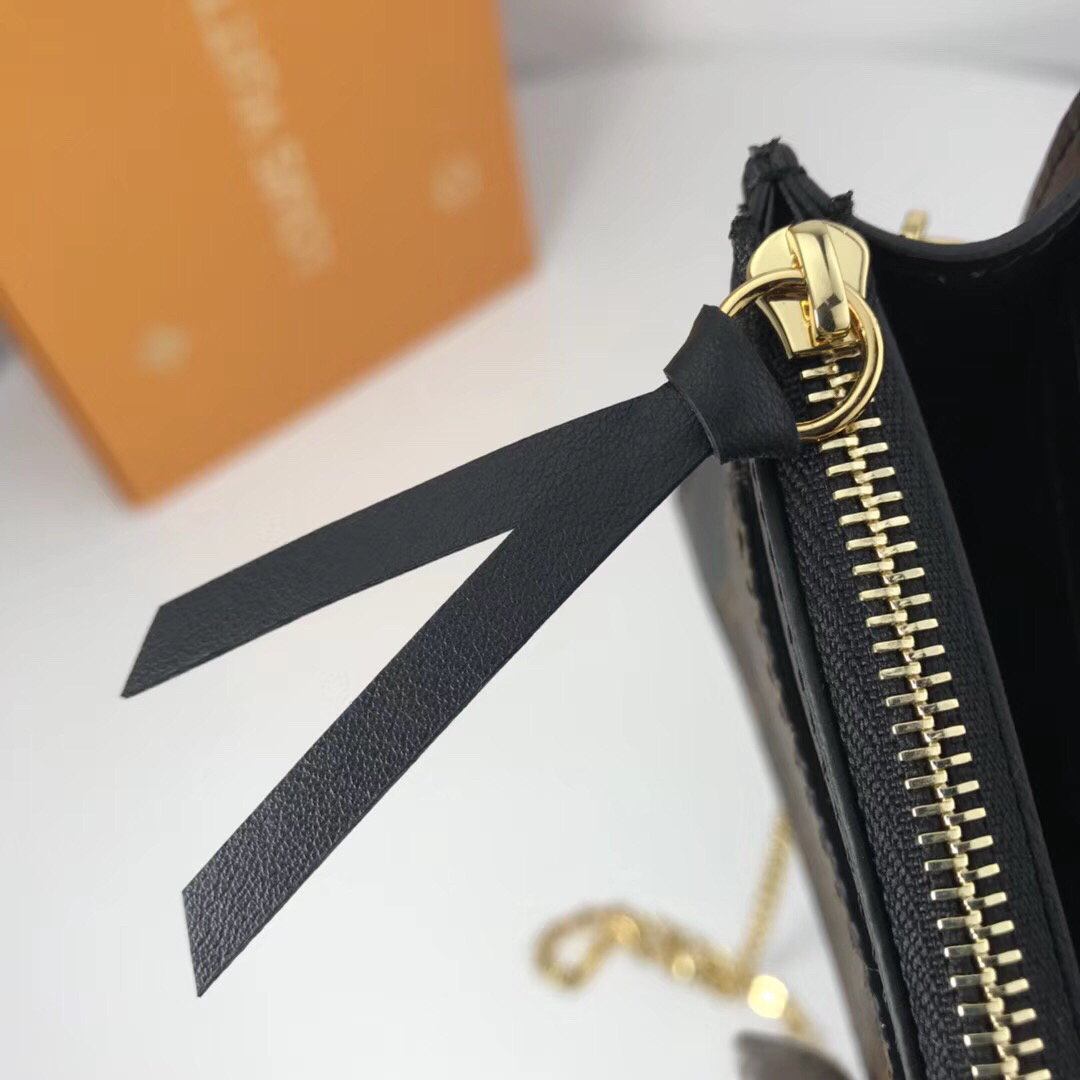LV FLORE CHAIN wallet M67405