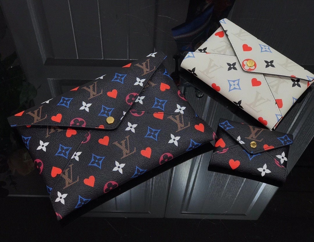 LV GAME ON KIRIGAMI POCHETTE M80284