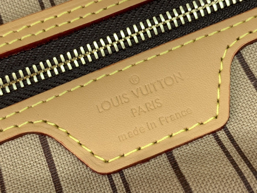 LV GAME ON NEVERFULL MM M57452