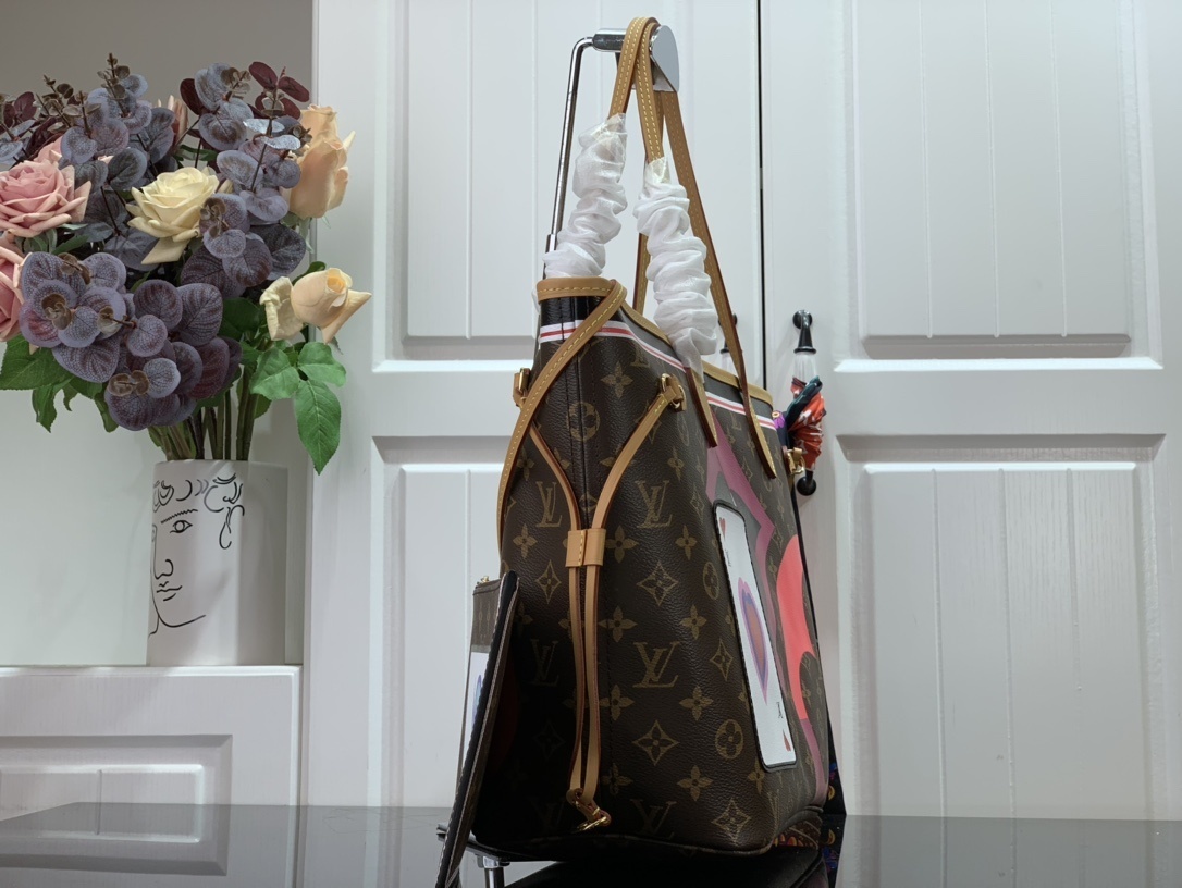 LV GAME ON NEVERFULL MM M57452