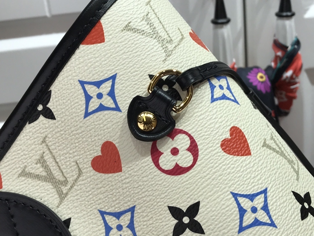 LV GAME ON NEVERFULL MM M57462