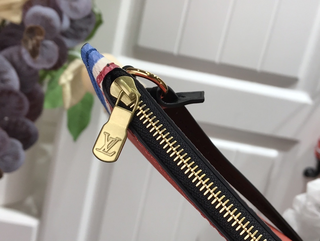 LV GAME ON NEVERFULL MM M57462