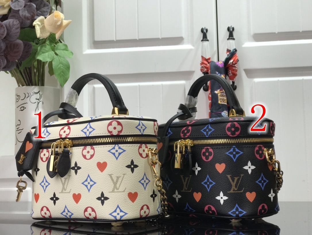 LV GAME ON VANITY PM M57482