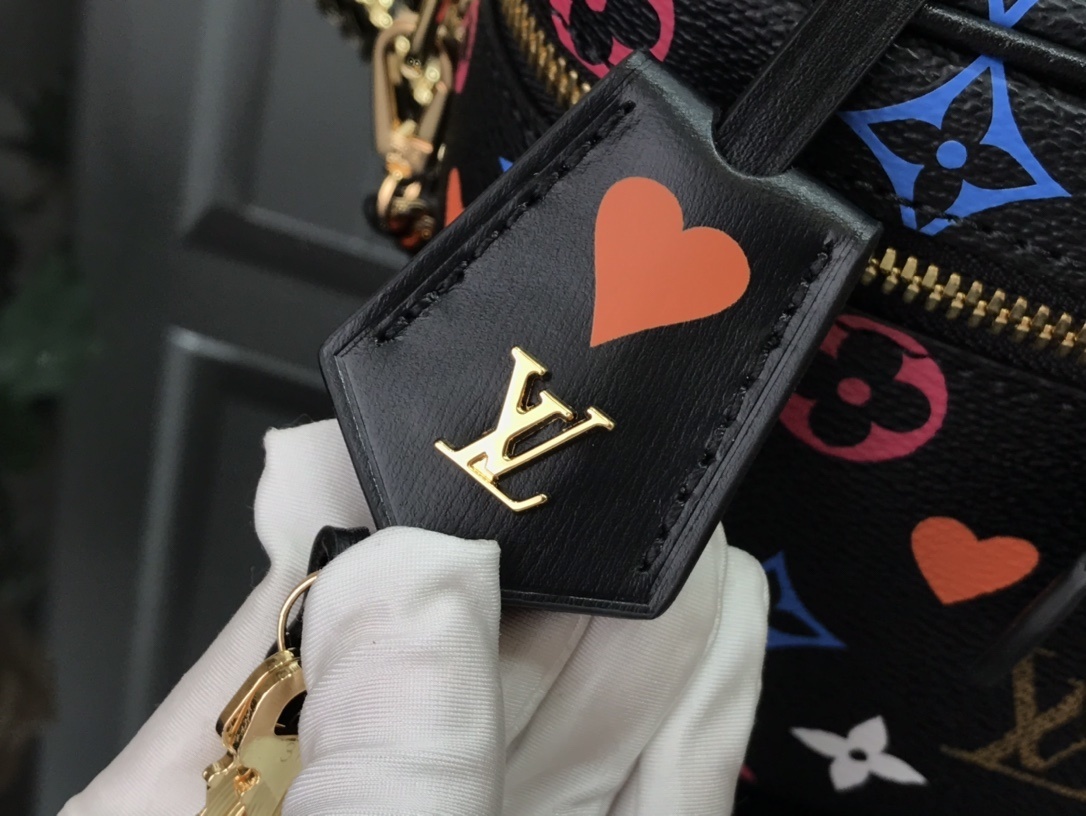 LV GAME ON VANITY PM M57482