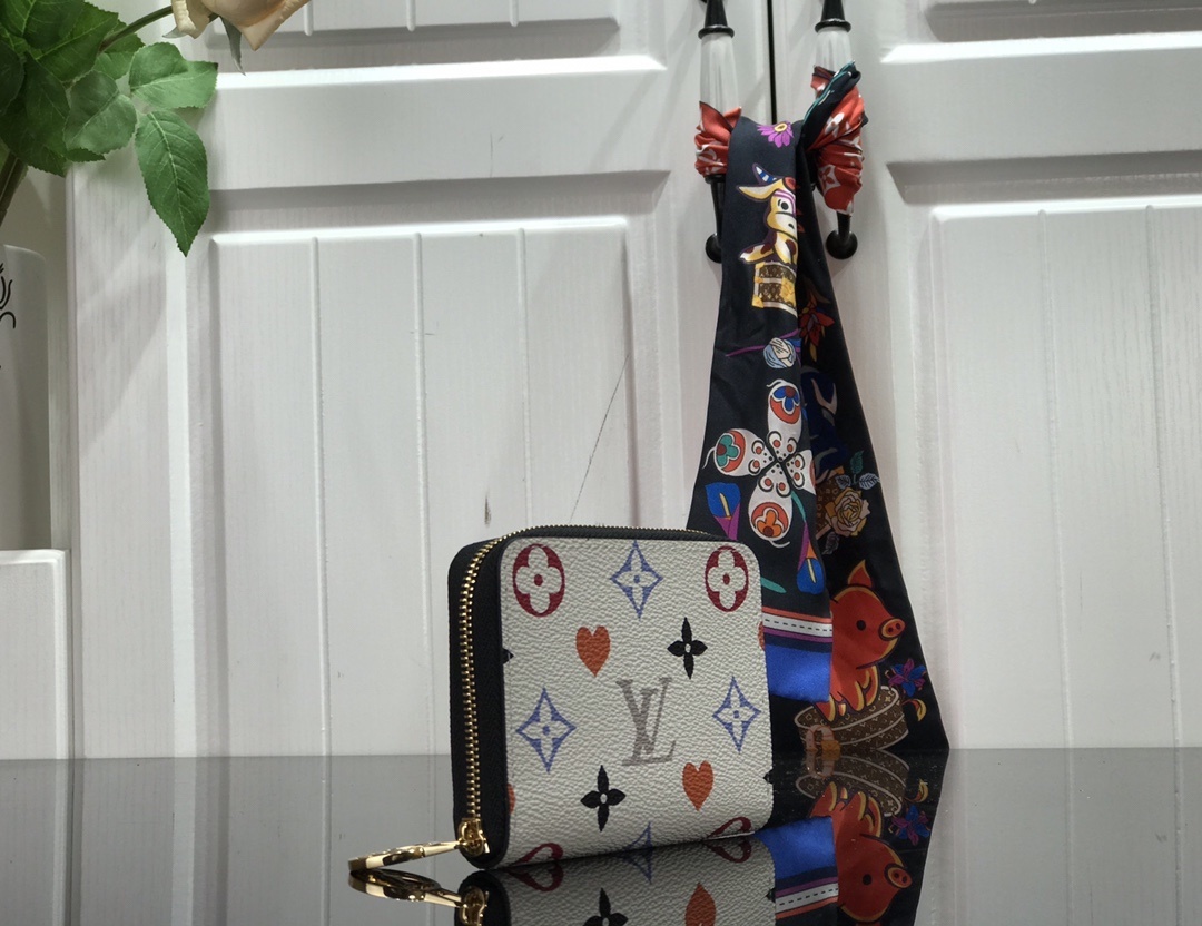 LV GAME ON ZIPPY COIN PURSE M80305