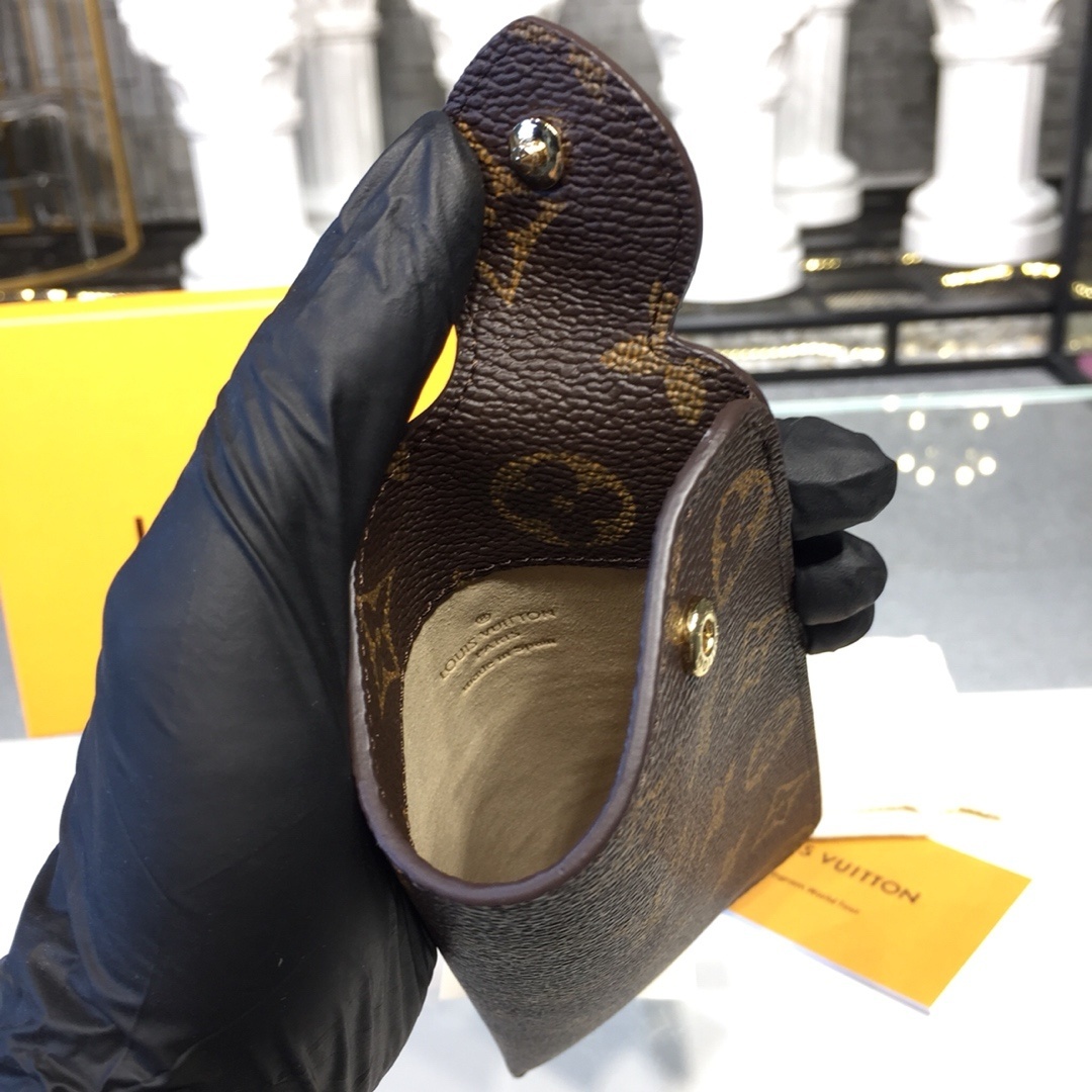 LV GLASSES BAG M00284 