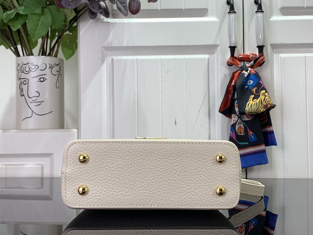 LV Go-14 Twist MM M25046