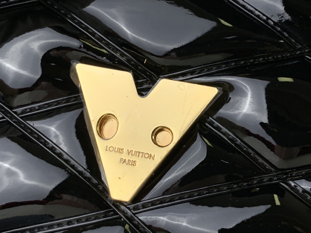 LV Go-14 Twist MM M25046