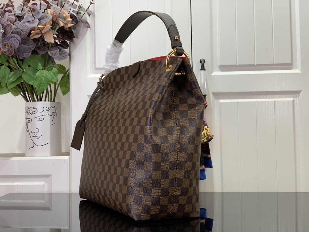 LV GRACEFUL N44045