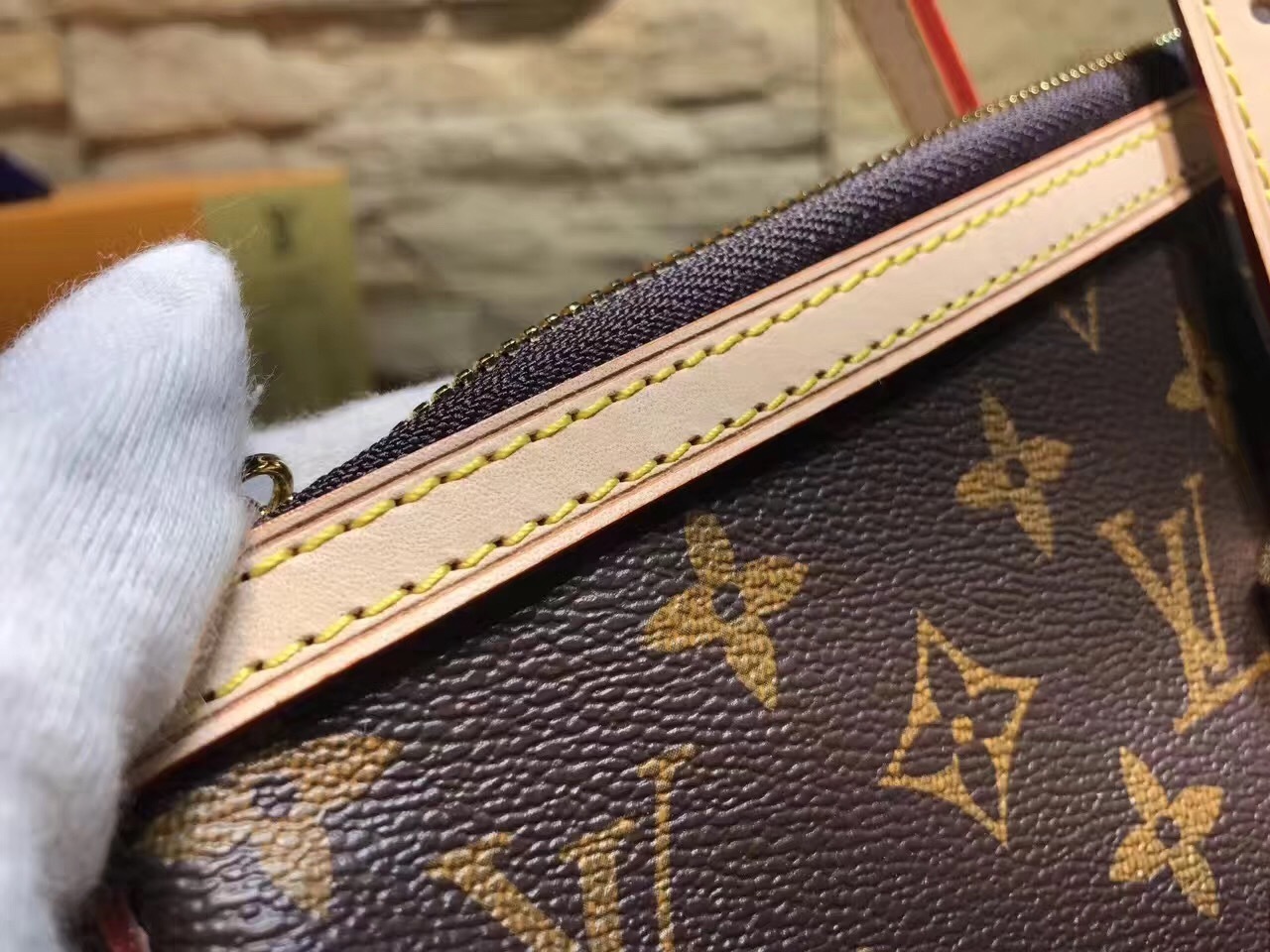 LV Hand bag M40146