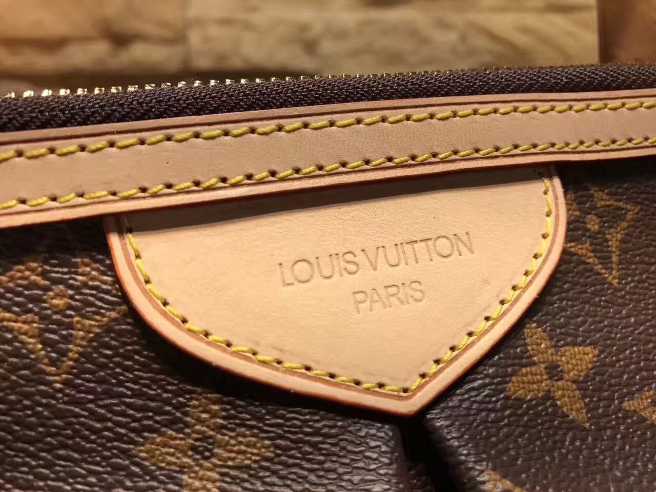 LV Hand bag M40146