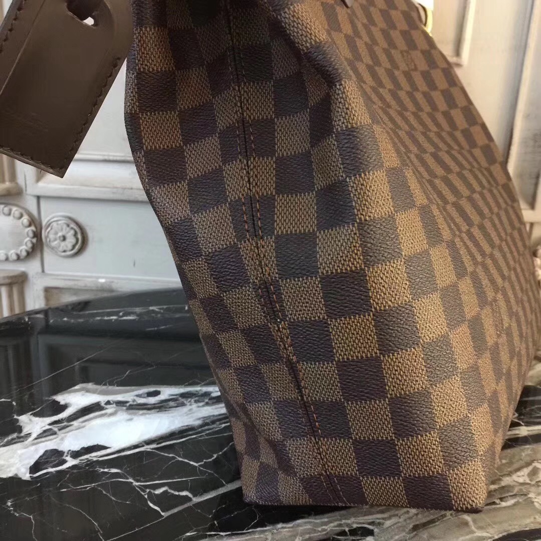 LV Hand bag M43701Y