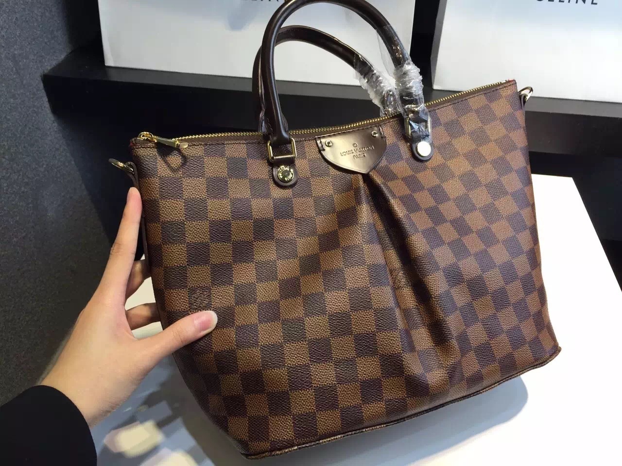 LV Hand bag N41545