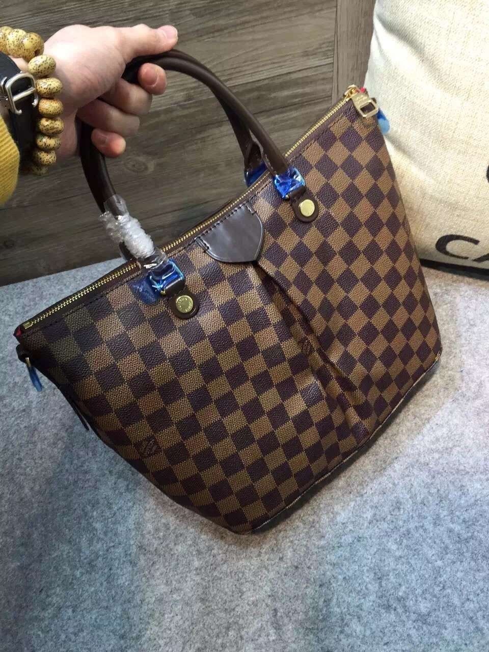 LV Hand bag N41545