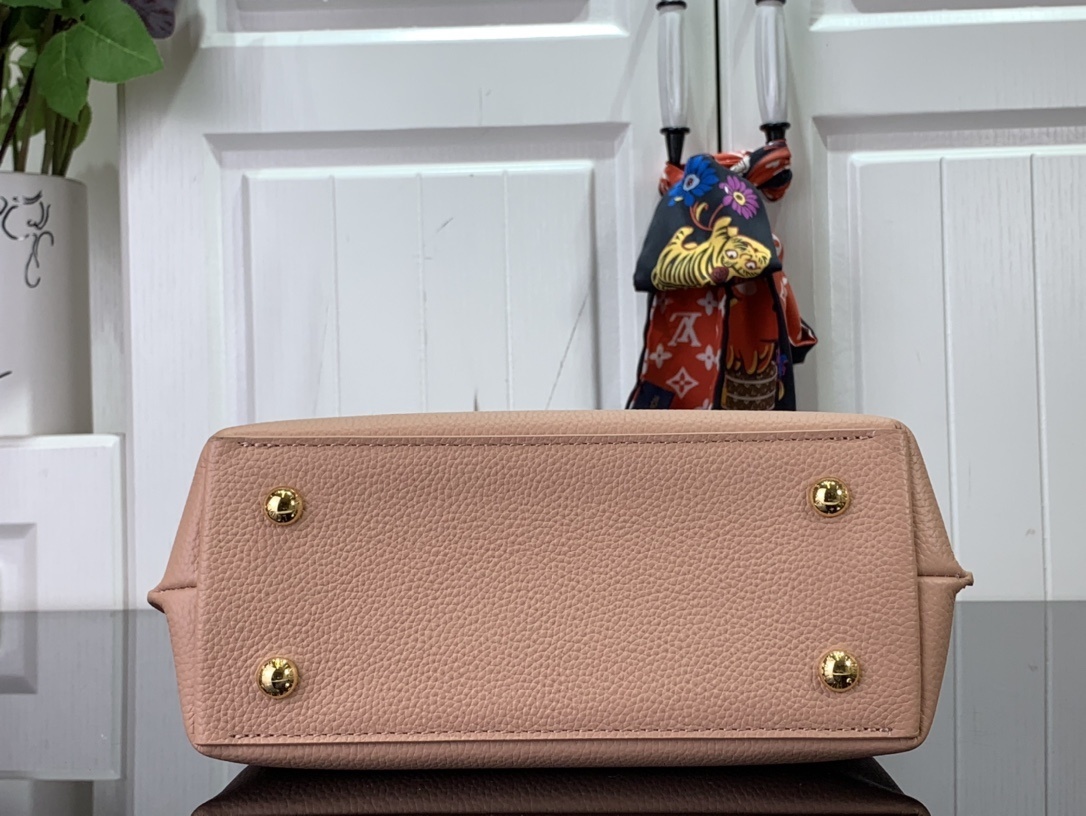 LV Handbag M21088