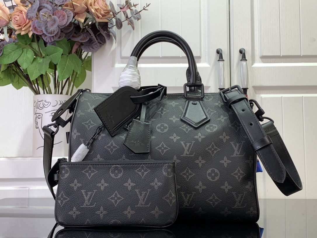 LV Handbag M21108