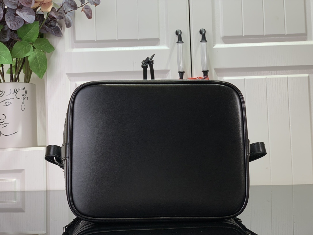 LV Handbag m21461 59606