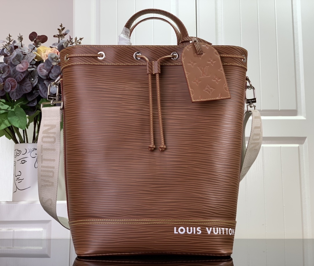 LV Handbag M23117