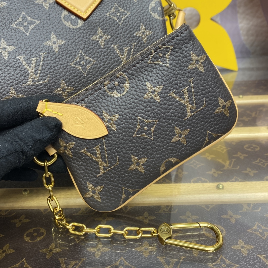 LV Handbag M24443