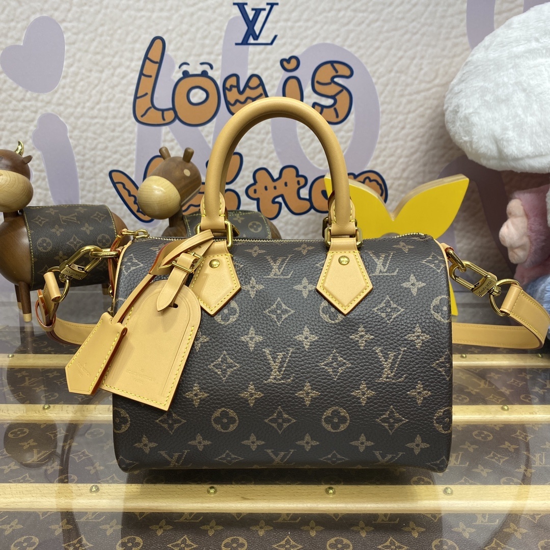 LV Handbag M24443