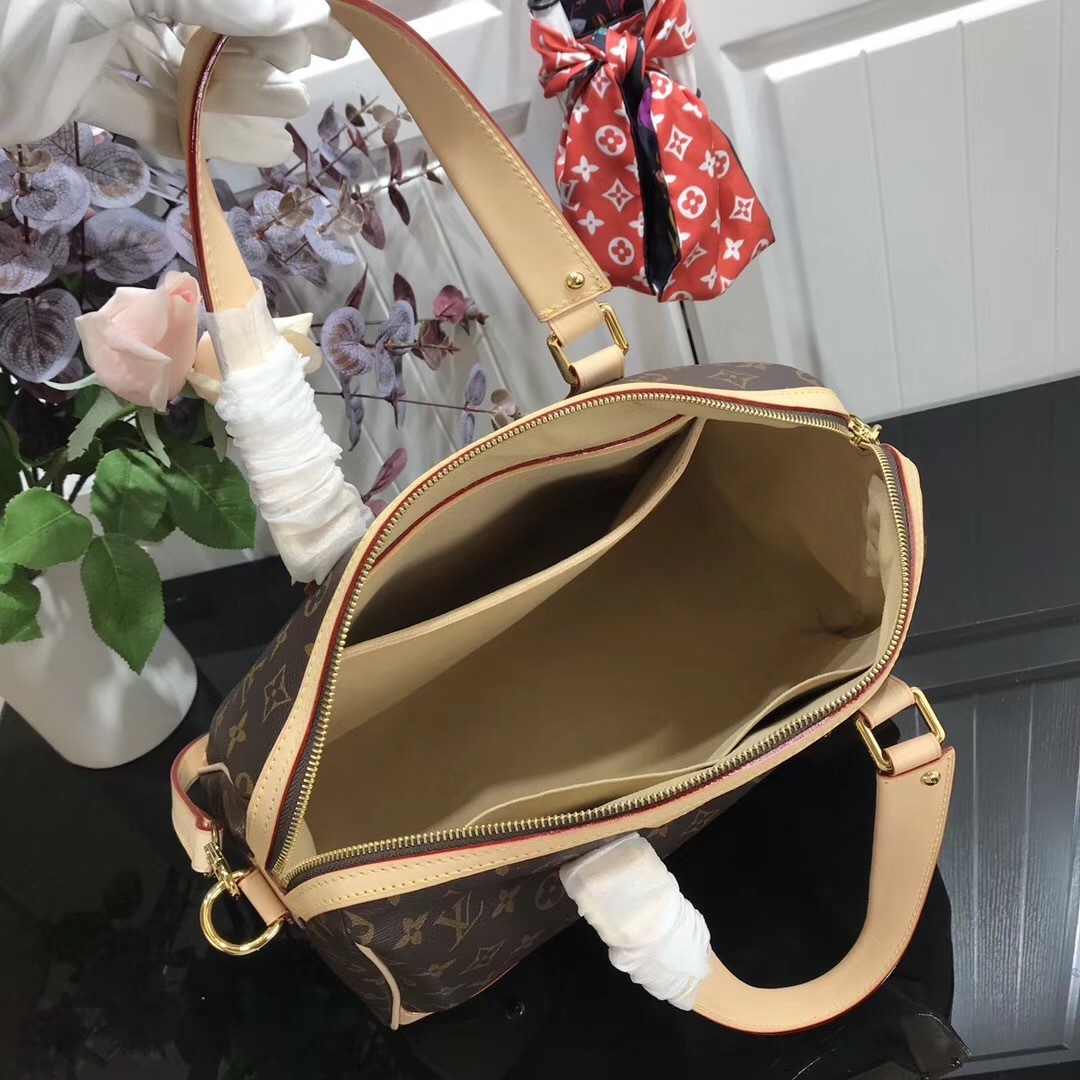 LV Handbag M40325 