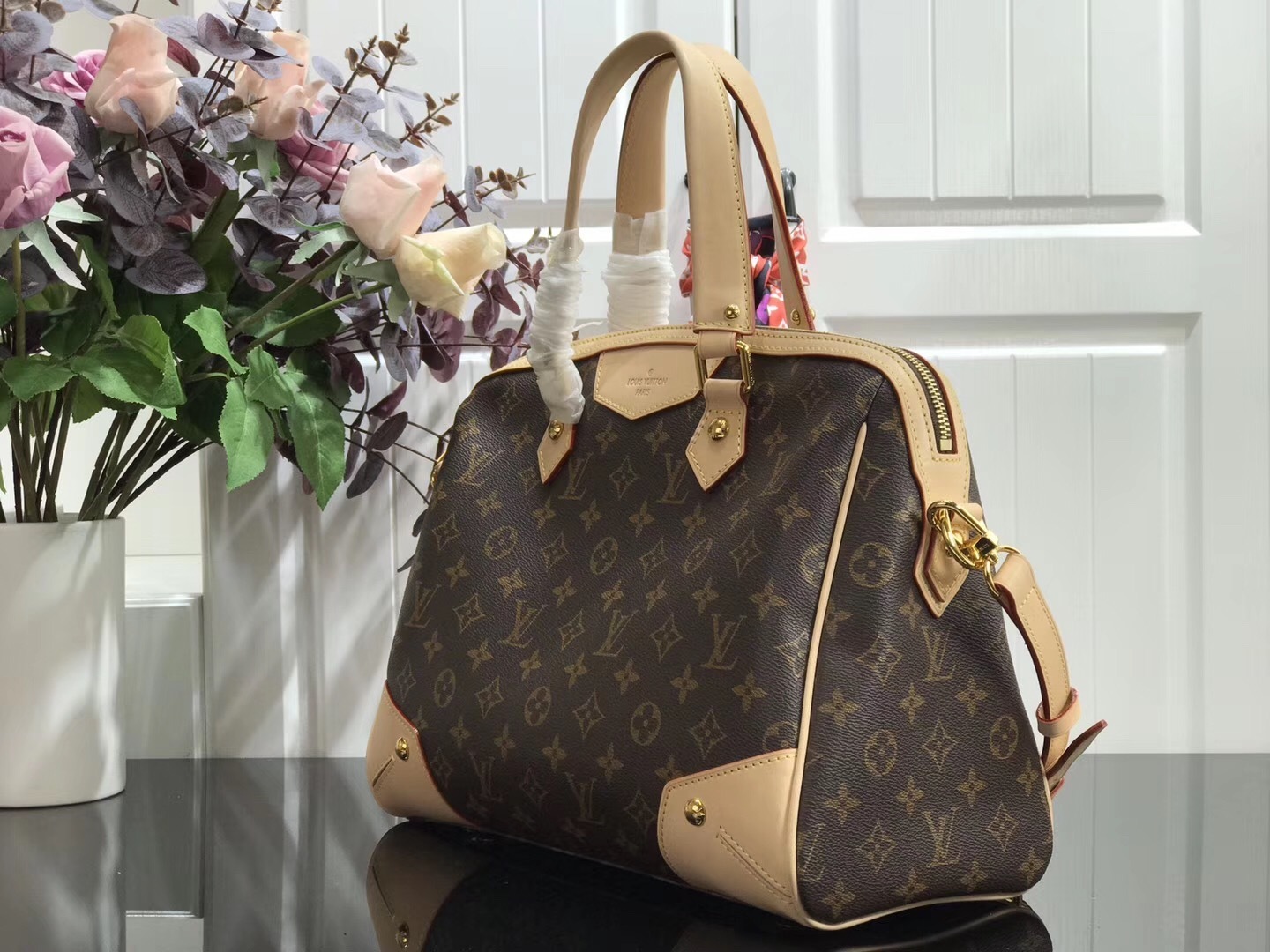 LV Handbag M40325 