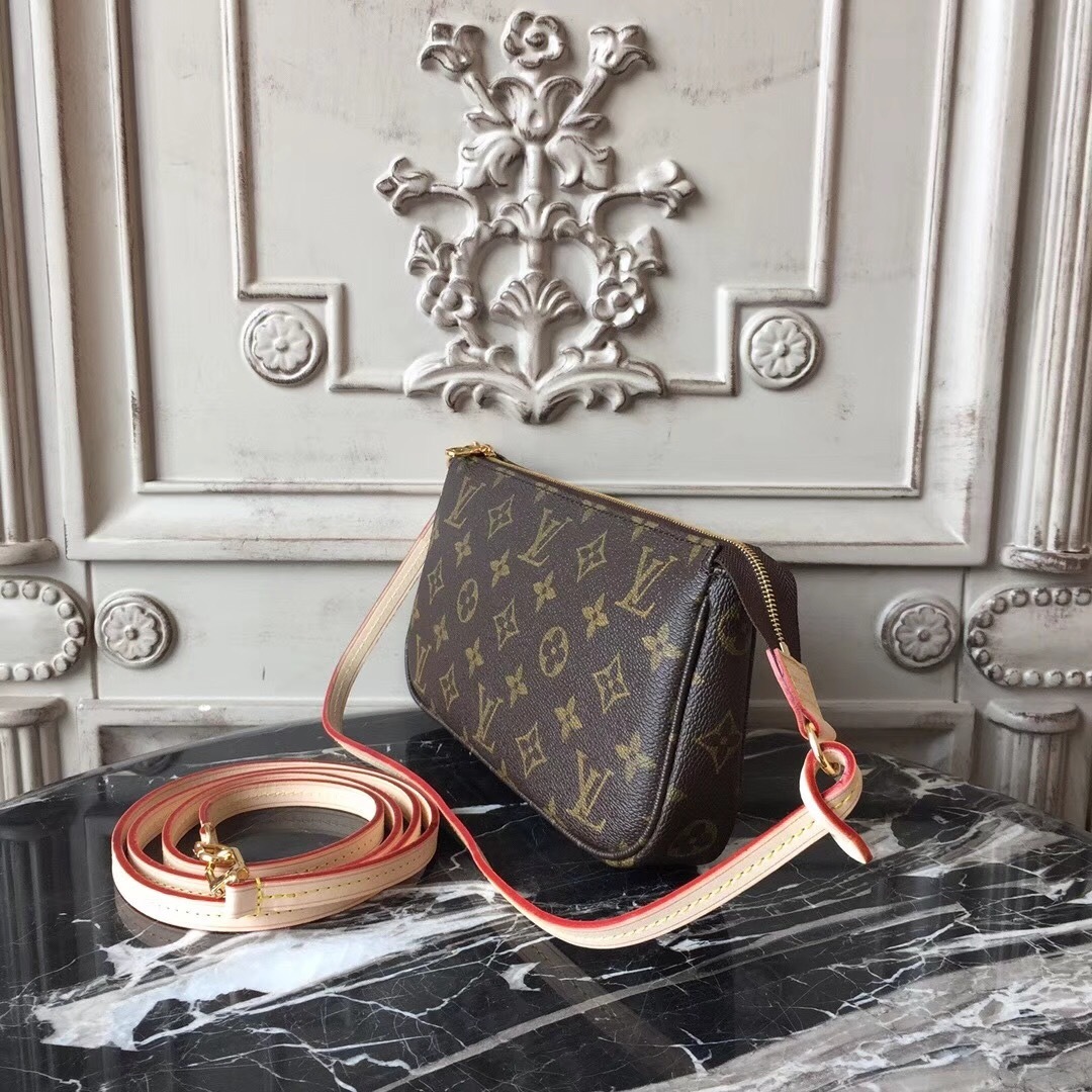 LV Handbag M40712 
