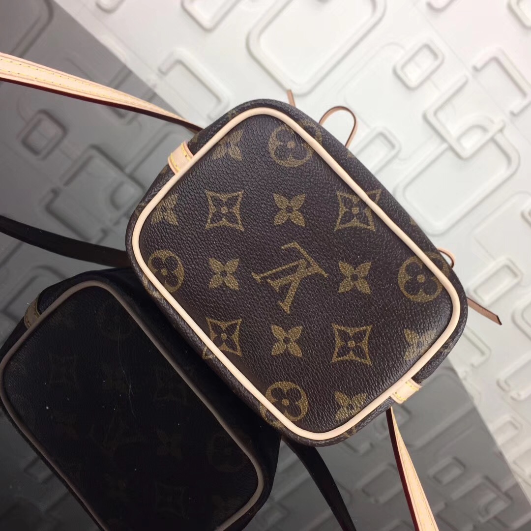 LV Handbag M41346 