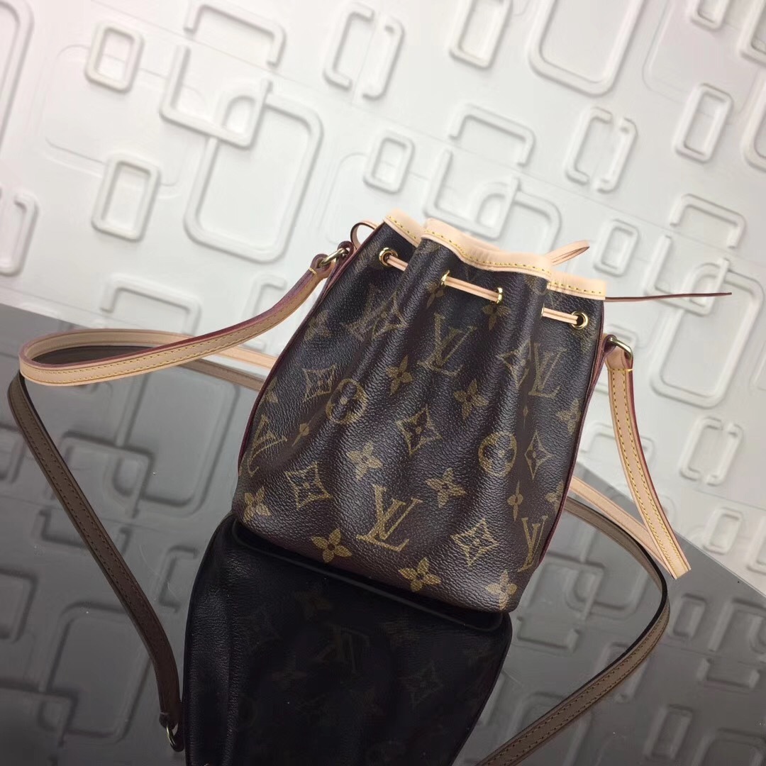 LV Handbag M41346 