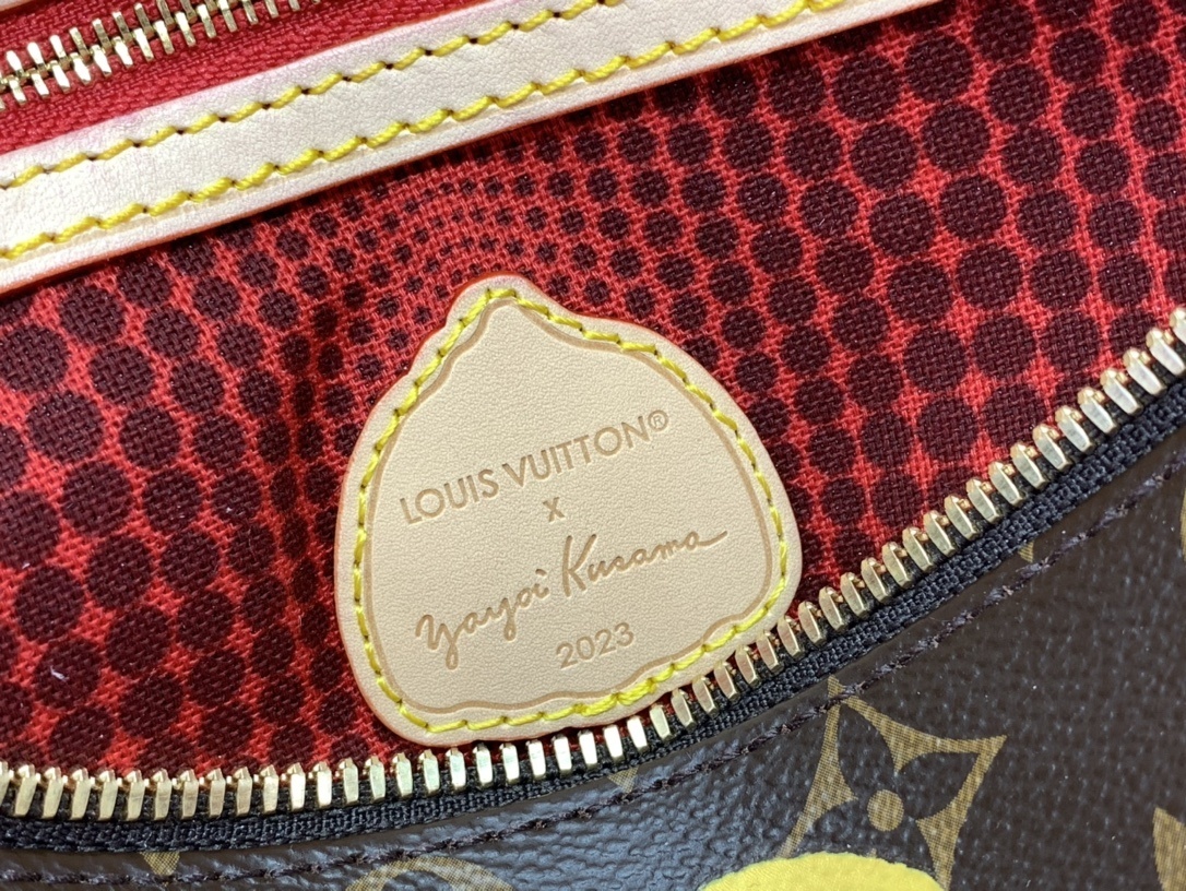 LV Handbag M46433 