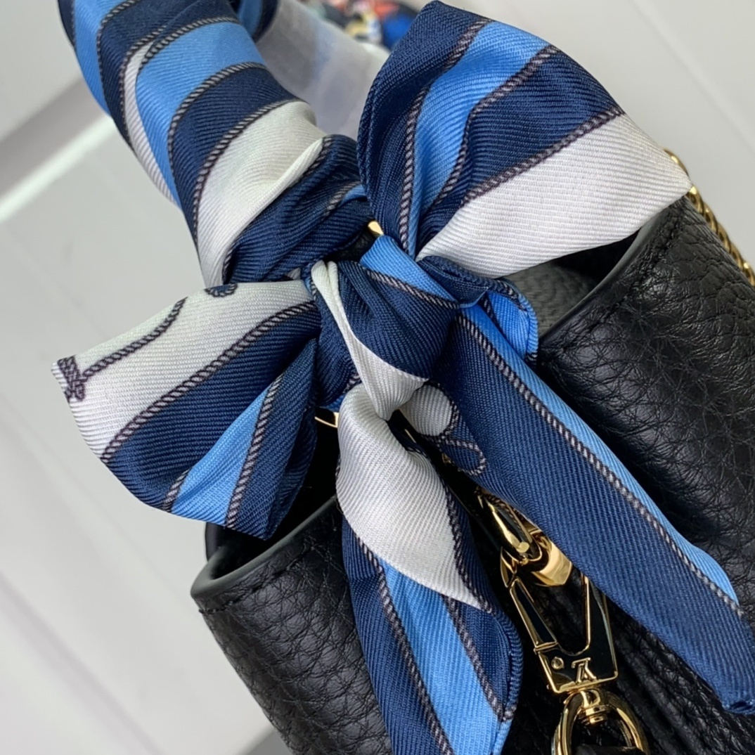 LV Handbag M48865