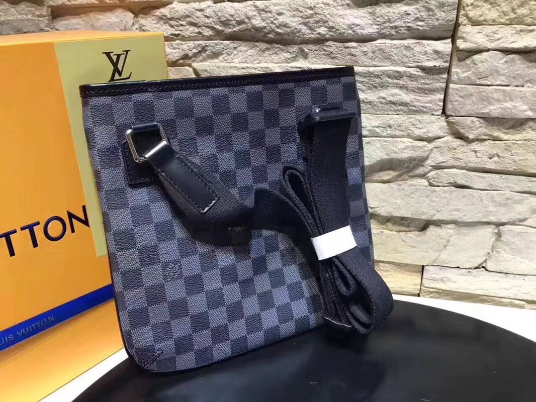 LV Handbag M51112SD