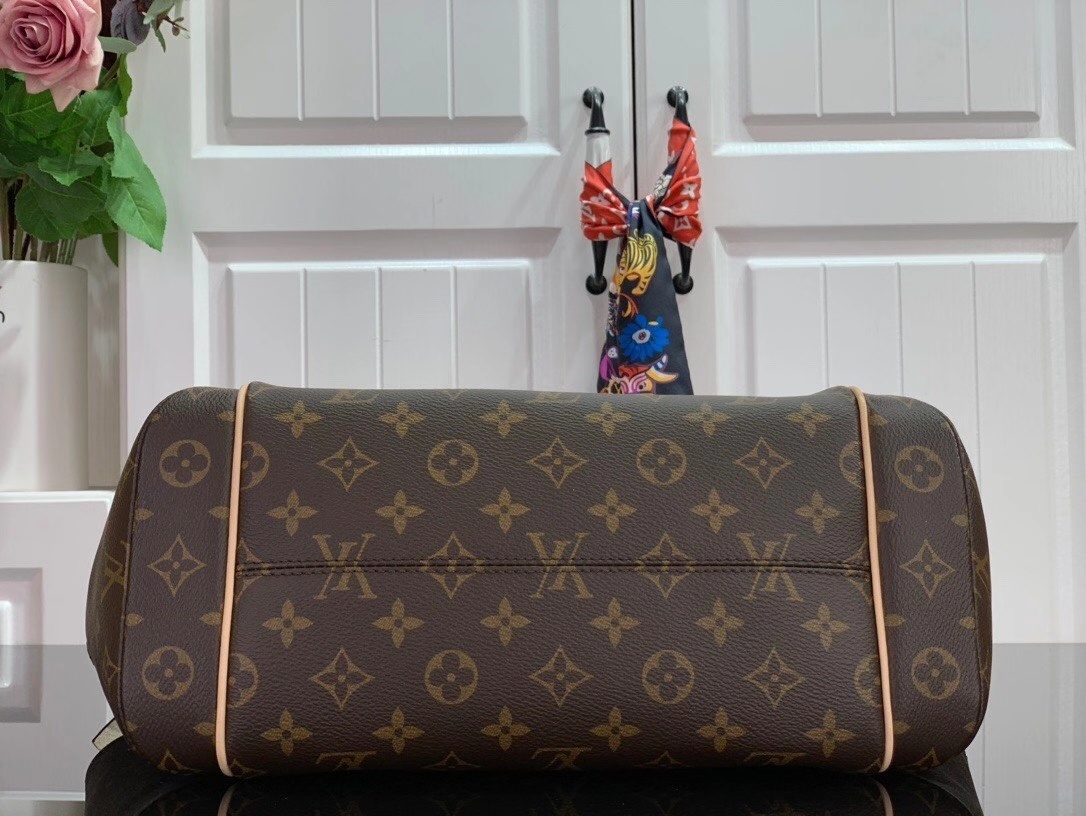 LV Handbag M56689Y 