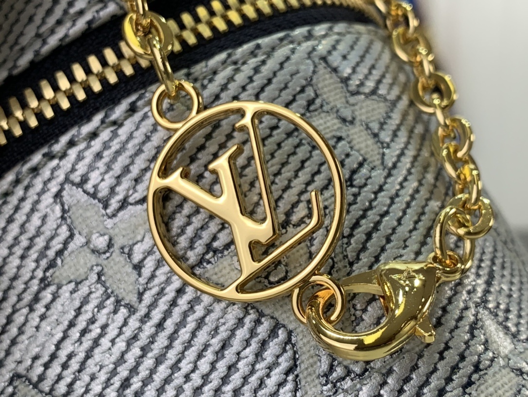 LV Handbag M82467