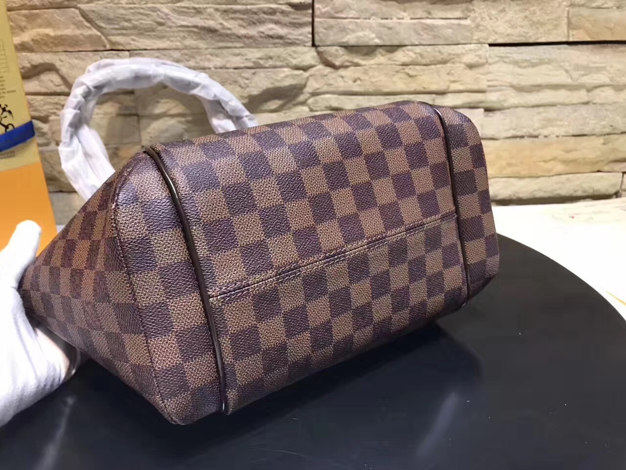 LV Handbag N41281 