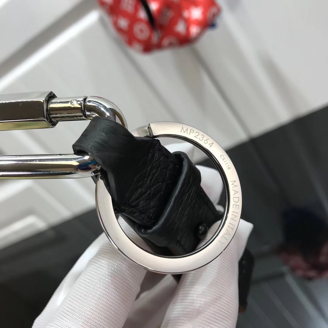 LV HARNESS DRAGONNE BAG CHARM AND KEY HOLDER MP2293