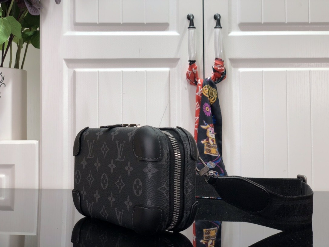 LV HORIZON CLUTCH M45579