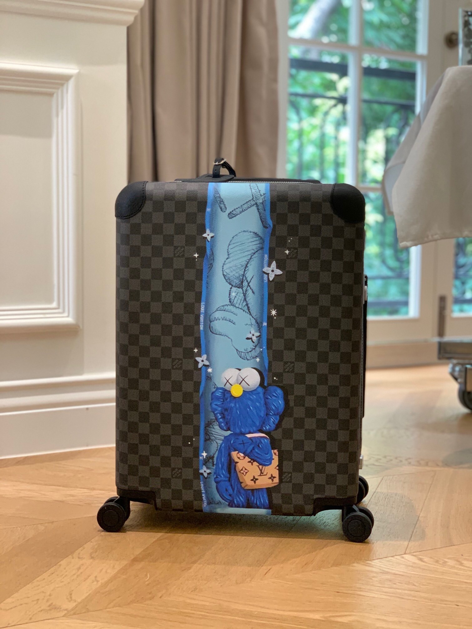 LV Horizon LUGGAGE M23303 
