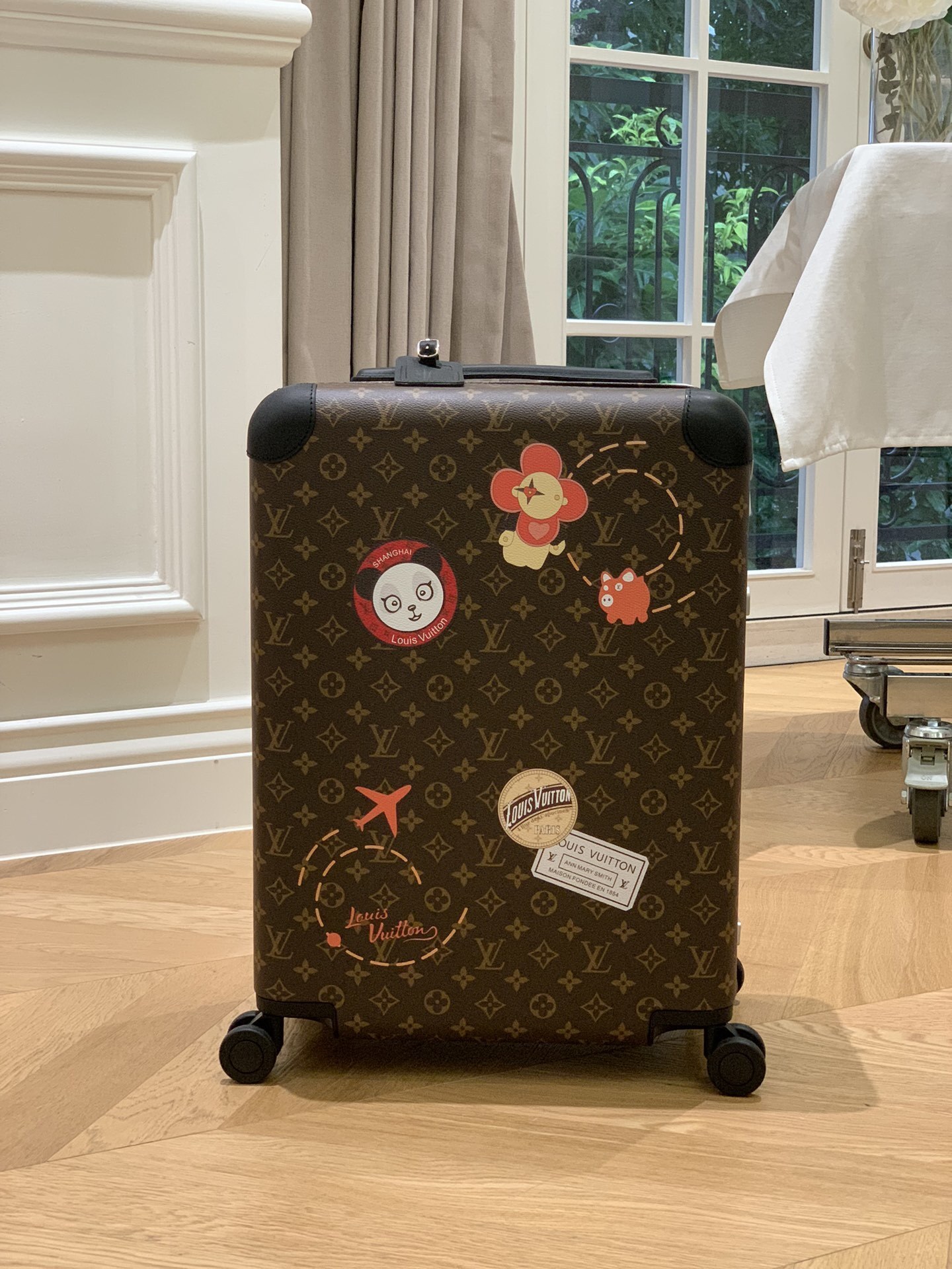 LV Horizon LUGGAGE M23303 