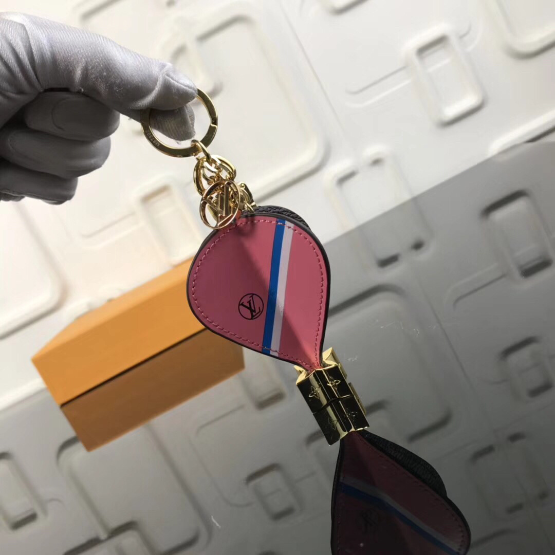 LV IN THE AIR BAG CHARM AND KEY HOLDER M67392