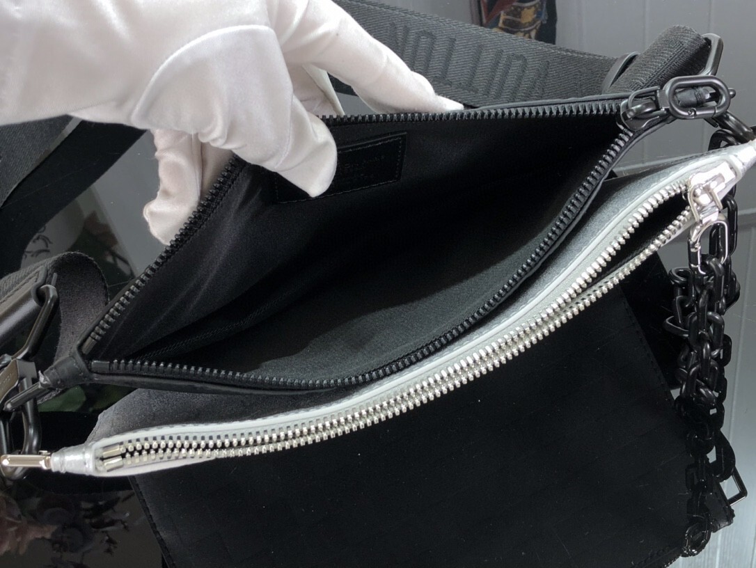 LV IN THE LOOP BAG M59681YG