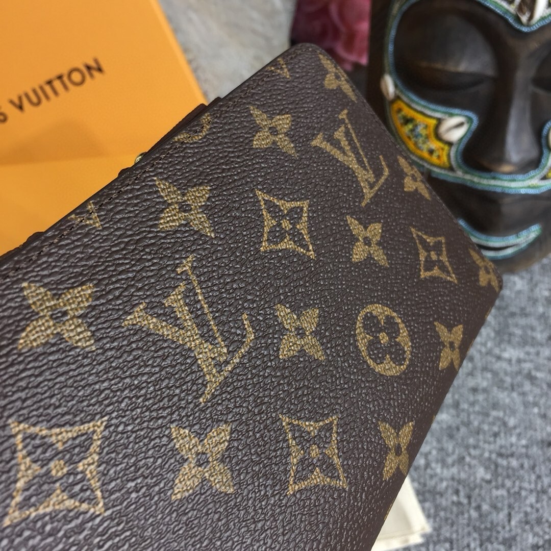 LV Insolite wallet M60042G