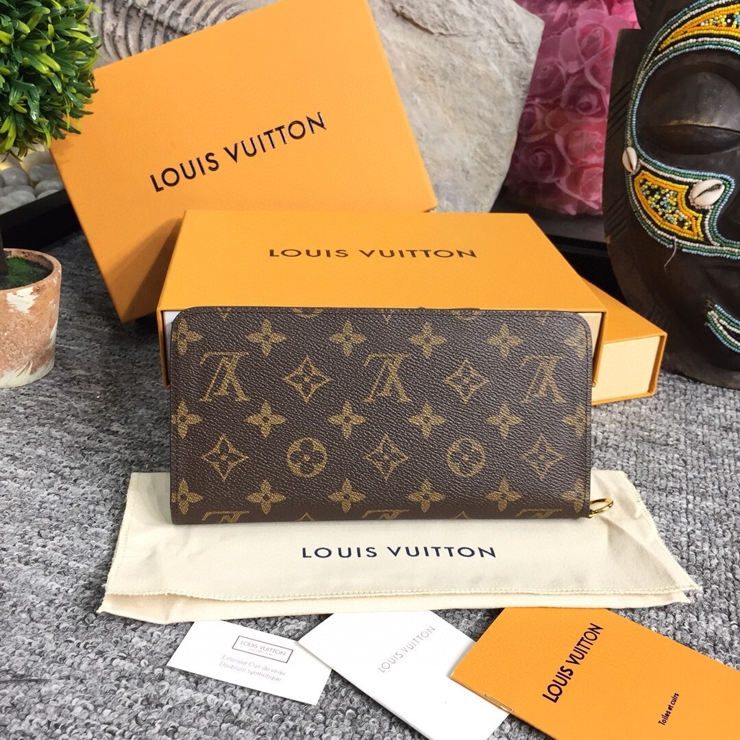 LV Insolite wallet M60042G