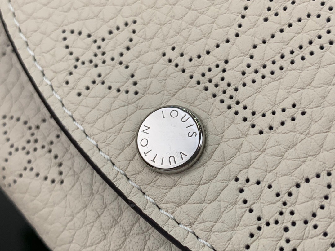 LV IRIS COMPACT wallet M69213